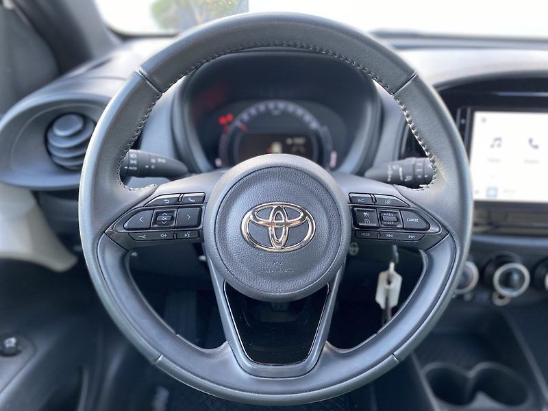 Toyota Aygo 1.0i, ČR, Comfort Business - fotka 11 z 20