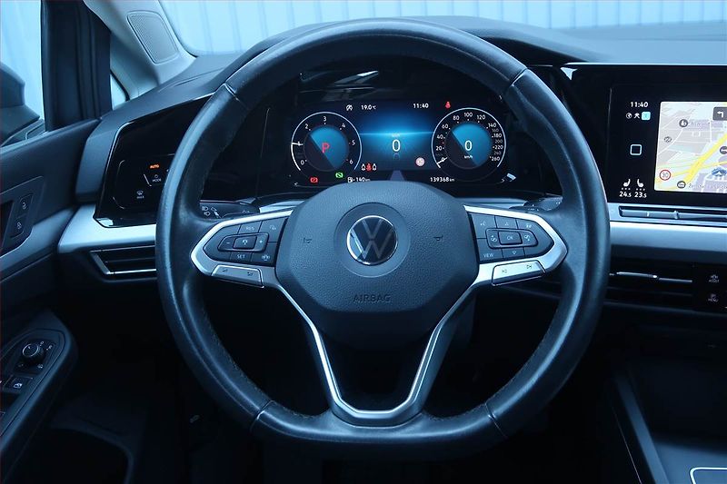Volkswagen Golf (2021) 2.0 TDI, Automat, Navi - fotka 21 z 25