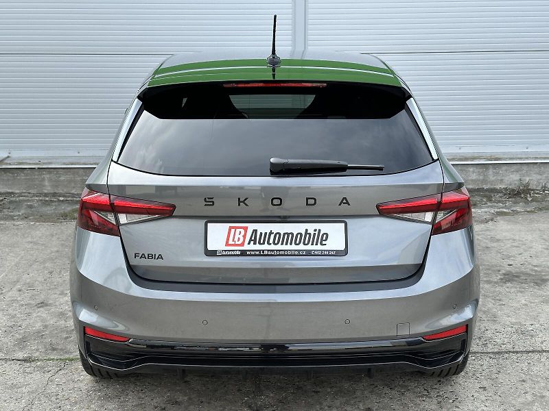 Škoda Fabia 1.0TSi DSG Monte Carlo 116PS B - fotka 5 z 36
