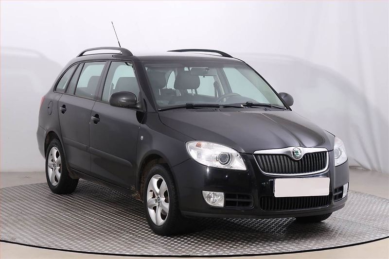 Škoda Fabia (2009) Elegance 1.6 16V, po STK - fotografie inzerátu