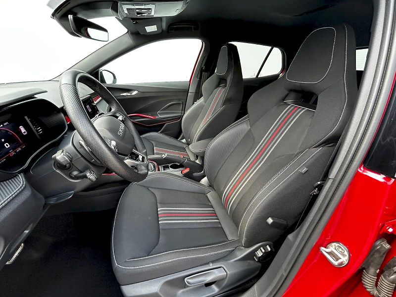 Škoda Fabia (2025) 1.5 TSI 110kW DSG Monte Carlo - fotka 26 z 35