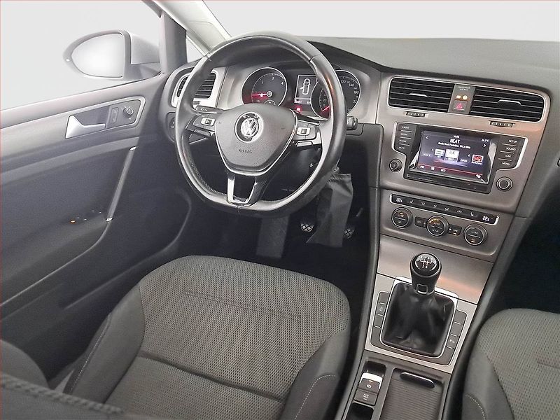 Volkswagen Golf (2014) 1.6 TDI, Serv.kniha, Tempomat - fotka 7 z 18