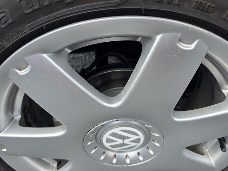 Volkswagen New Beetle 1.8 T 110kw  - fotka 8 z 20