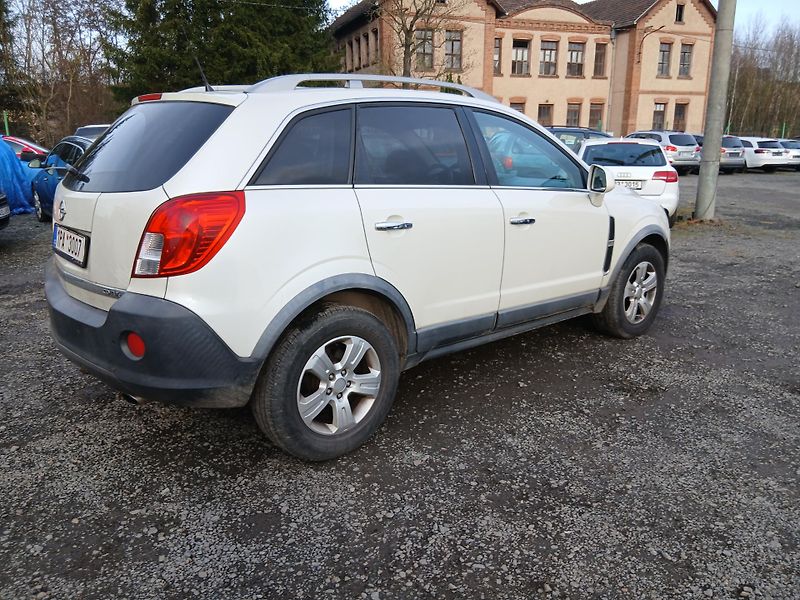 Opel Antara 2.2 CDTI, 4x4, tažné, Cosmo - fotka 7 z 27