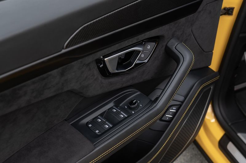 Lamborghini Urus (2022) Carbon 478kW PPF Záruka  - fotka 10 z 35