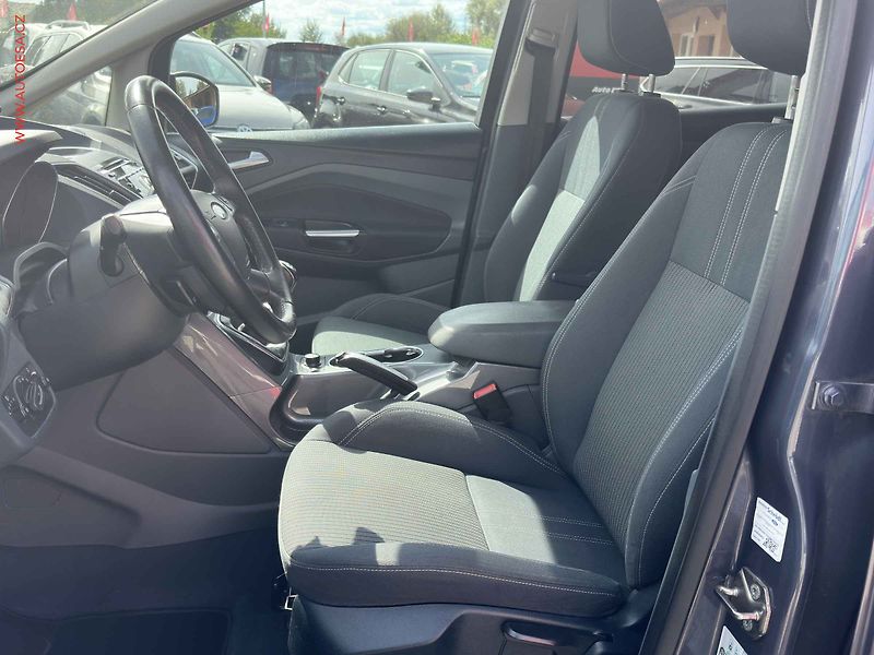 Ford C-MAX (2012) 2.0TDCi, AC, kamera - fotka 9 z 20