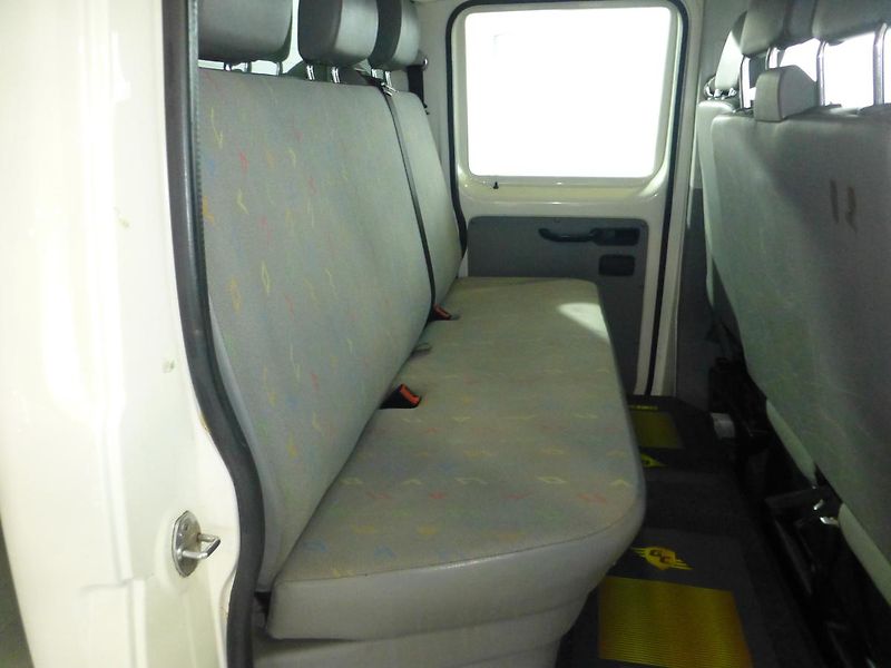 Volkswagen Transporter (2006) 2,5TDI*TAŽNÉ*6MÍST****4X4 !!! - fotka 19 z 22