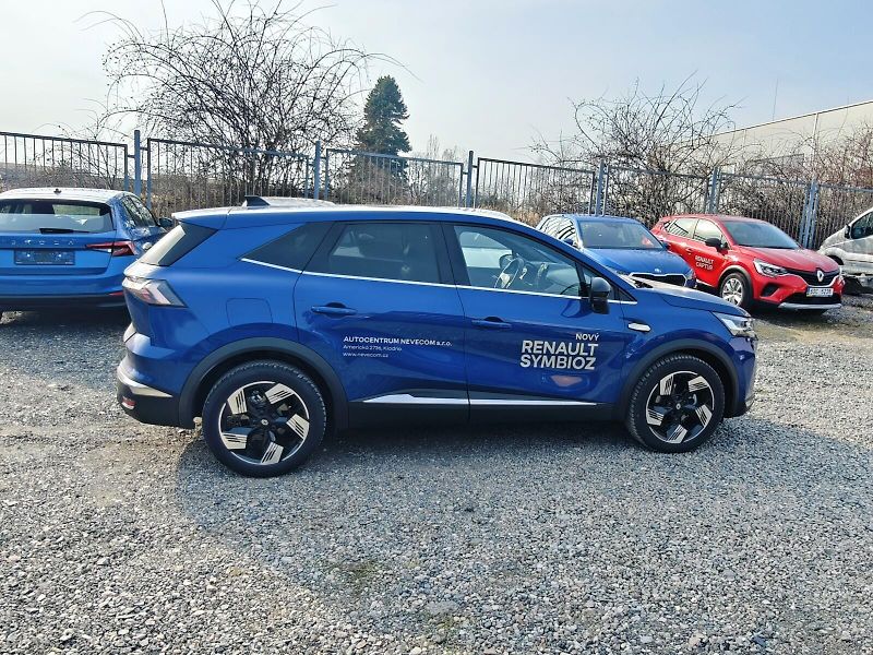 Renault Symbioz (2025) Techno 140 Mild Hybrid - fotka 21 z 22