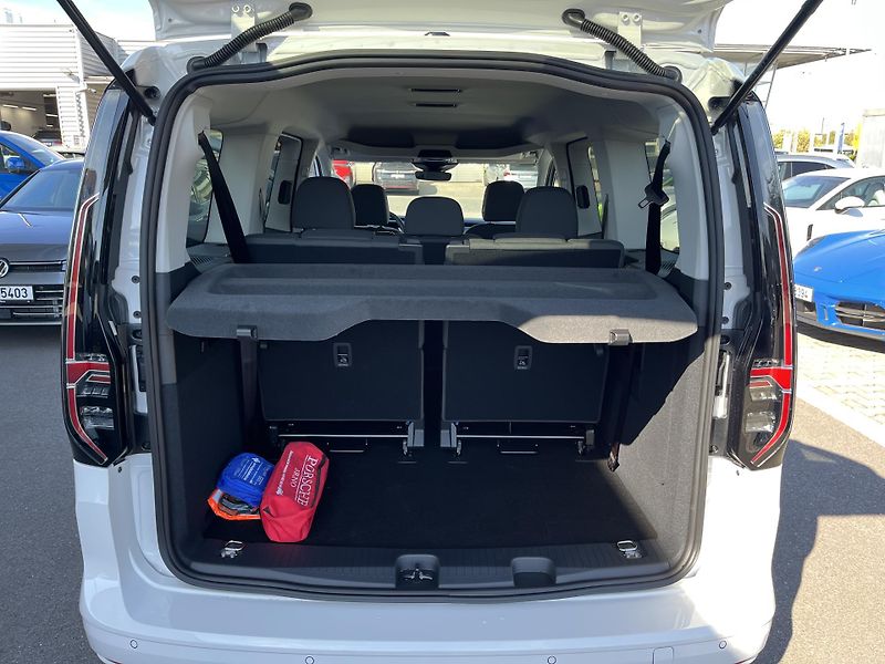 Volkswagen Caddy 1.5TSI DSG 85kW TREND 7MÍST - fotka 22 z 22