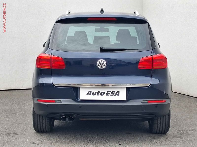 Volkswagen Tiguan (2014) 2.0 TDi, Sport, TZ, navi - fotka 5 z 18