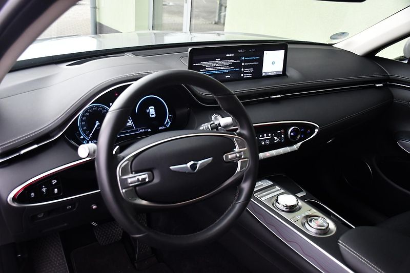 Genesis GV70 2.5T AWD AT8 LUXURY LINE - fotka 14 z 46
