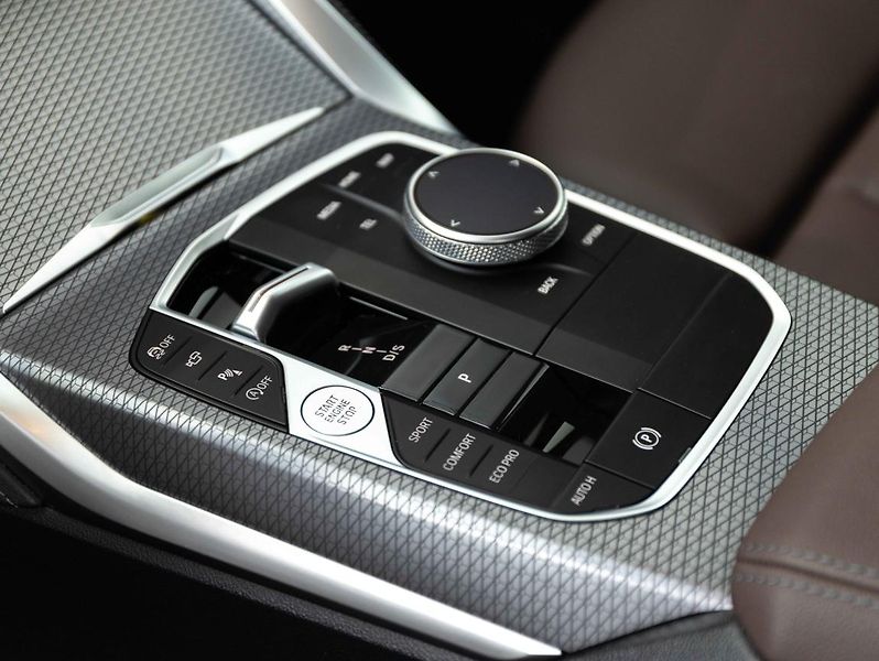 BMW Řada 4 M440i xDrive Gran Coupé - fotka 15 z 23