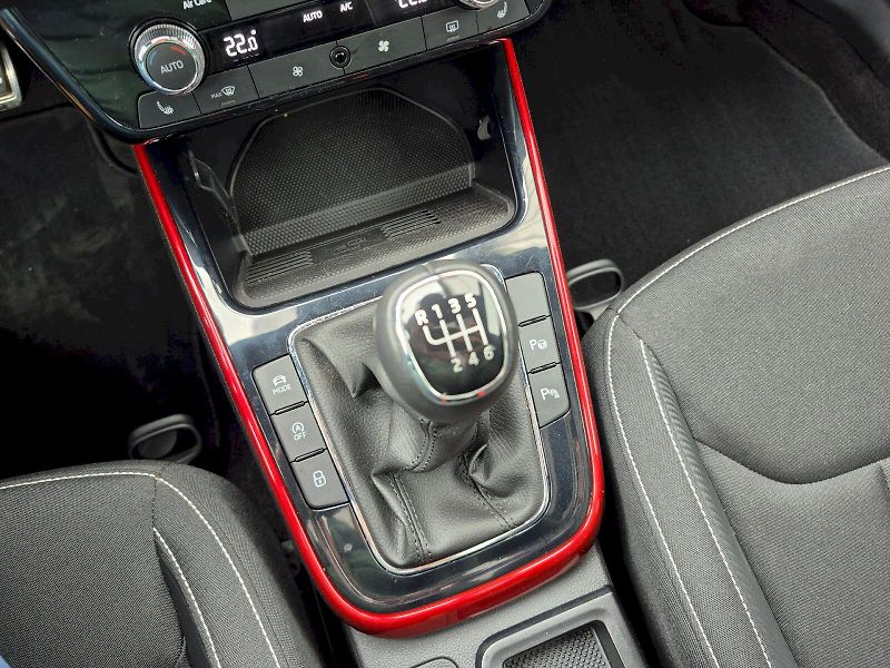 Škoda Fabia (2025) Monte Carlo 1.0 TSI 85kW - fotka 20 z 29