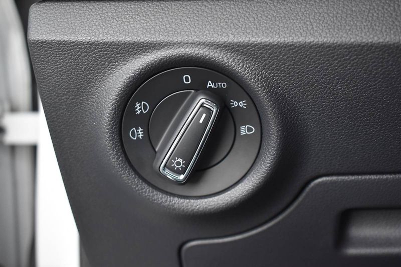 Škoda Scala (2020) 1.5TSI 110kW DSG, LED - fotka 15 z 24