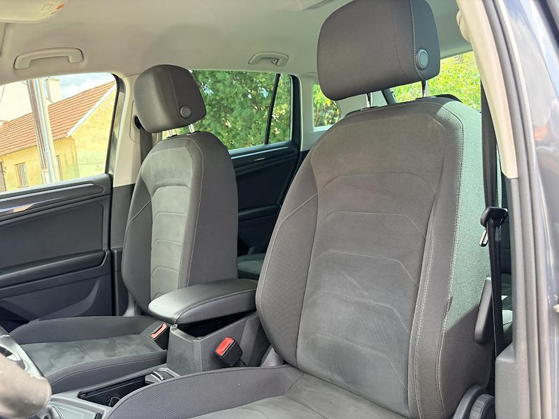 Volkswagen Tiguan 1.4TSI eHYBRID DSG MATRIX  - fotka 15 z 67
