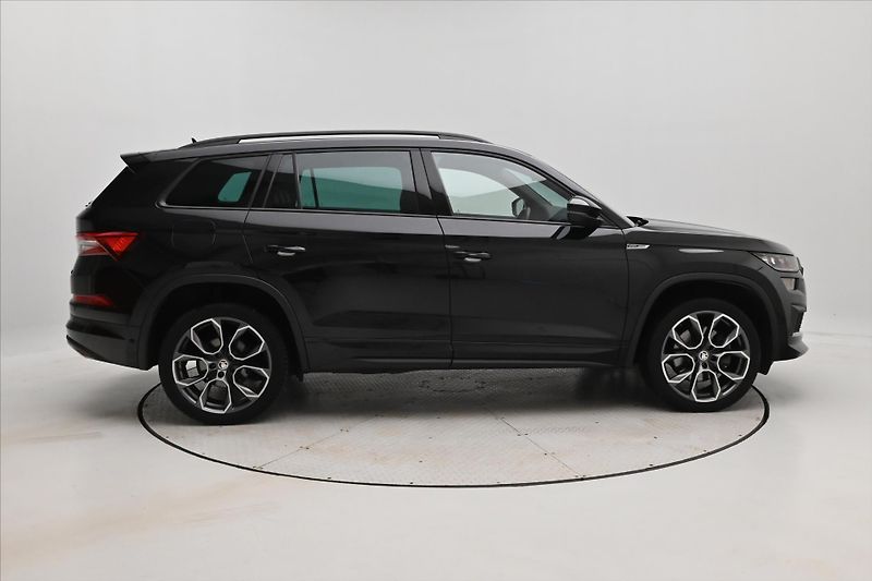 Škoda Kodiaq 2,0 TDI 147kW DSG 4x4 Sport LI - fotka 4 z 33