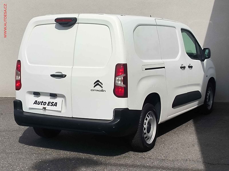 Citroën Berlingo (2020) 1.5HDi MAXi, AC, tempo, navi - fotka 4 z 26