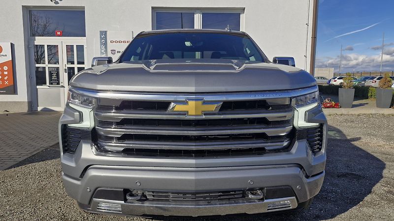 Chevrolet Silverado (2026) HIGH COUNTRY 6.2l - fotka 3 z 13