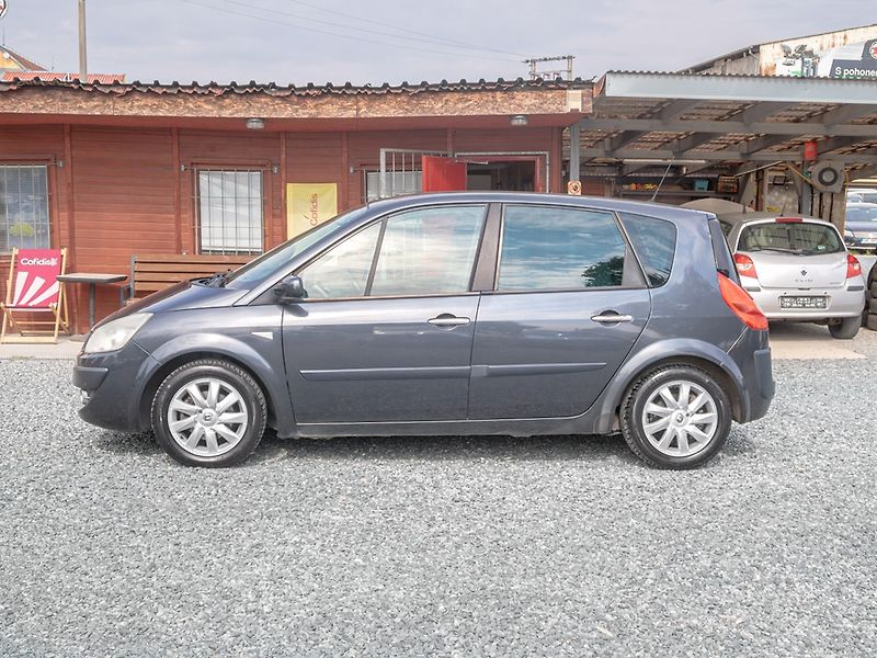 Renault Scénic (2006) 1.6i 82KW – PO ROZVODECH - fotka 8 z 38