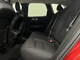 Volvo XC60 B4 MOMENTUM - náhled 6