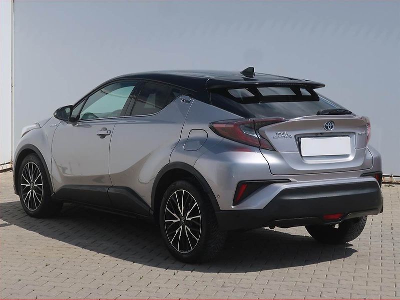 Toyota C-HR (2017) 1.8 Hybrid, Automat - fotka 4 z 18