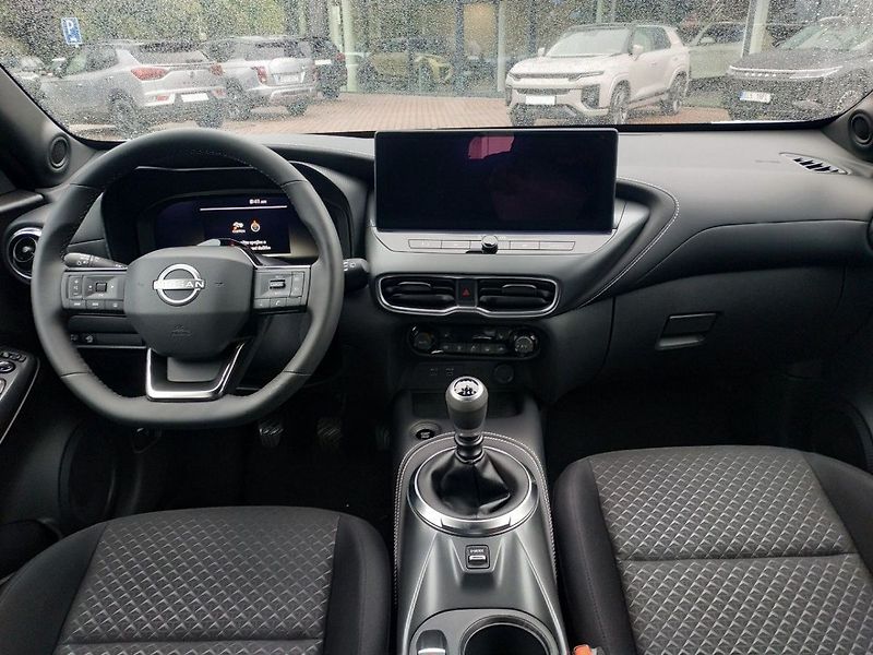 Nissan Juke 1.0 DIG-T, MT, N-CONN, SKLADEM - fotka 12 z 26