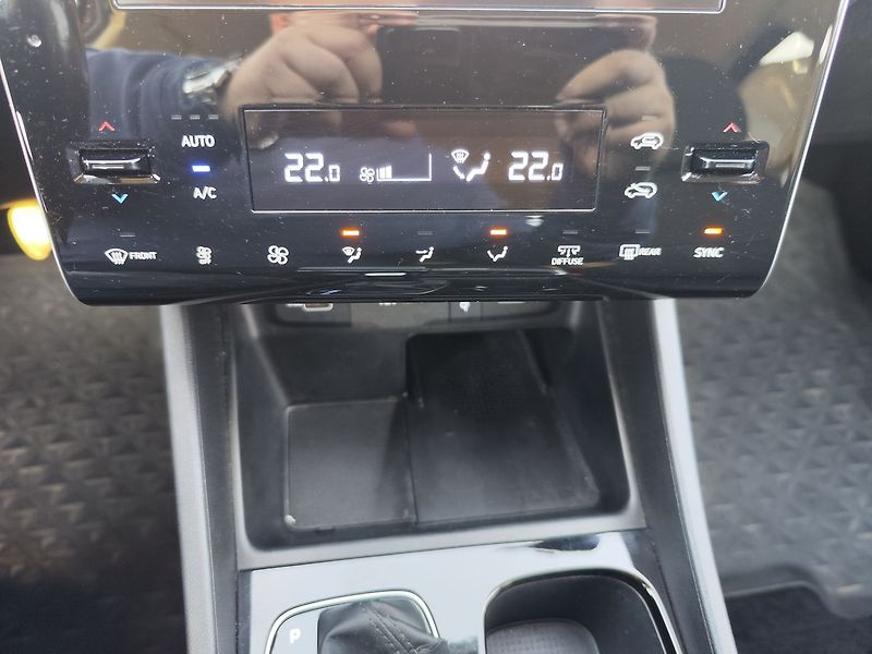 Hyundai Tucson 1.6 T-GDI/110kW Smart DCT MHEV - fotka 18 z 37