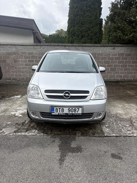 Opel Meriva (2005) 1.6 74 kW - fotka 2 z 15