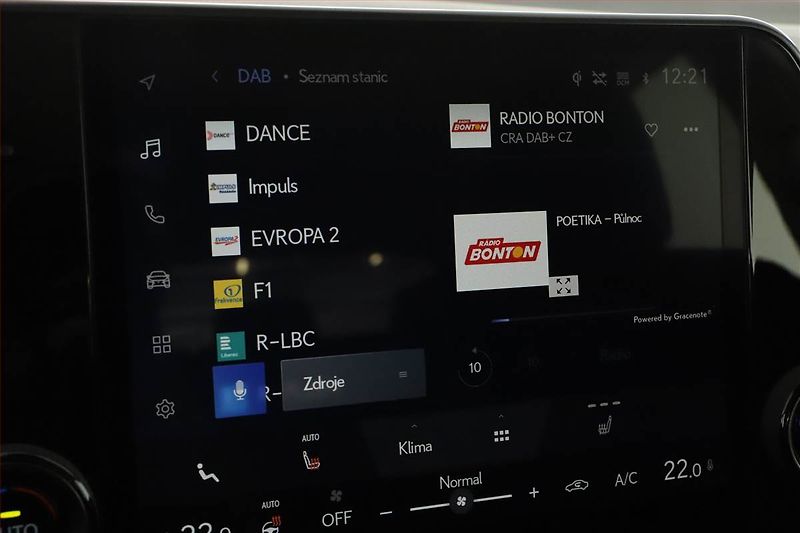 Lexus NX 200t (2023) 350h - fotka 9 z 18