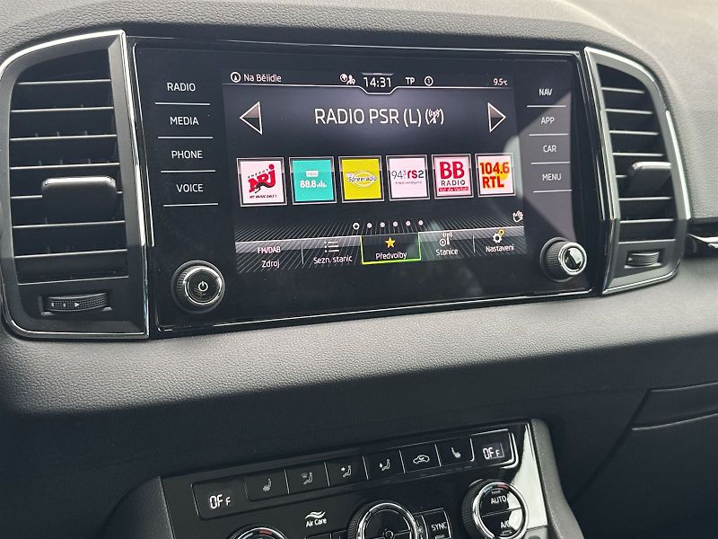 Škoda Karoq (2021) 2.0 TDI Style - fotka 12 z 34