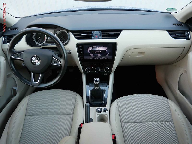 Škoda Octavia (2018) 2.0 TDi 4x4, Style, TZ, +ALU - fotka 8 z 32