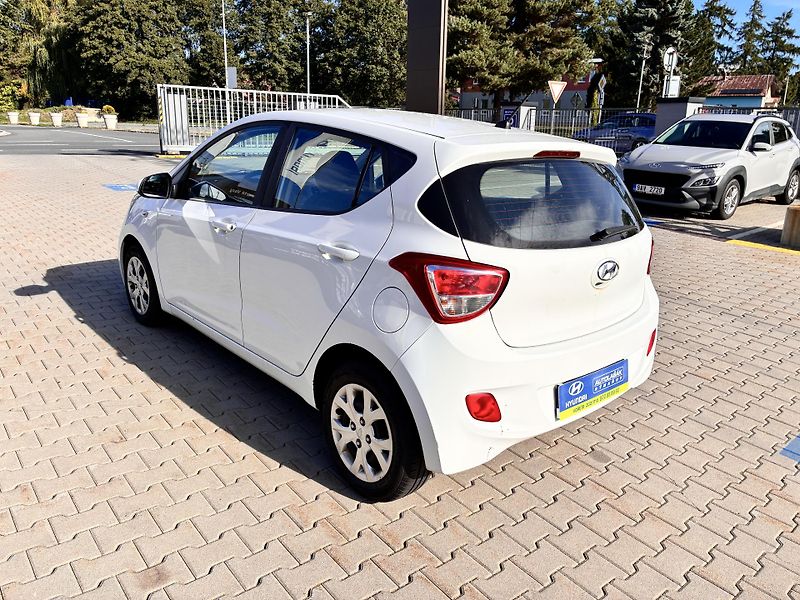 Hyundai i10 1.0i48kW KLIMATIZACE          - fotka 5 z 14