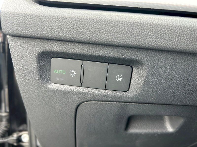 Škoda Octavia (2025) Selection 2.0 TDI 85 kW - fotka 15 z 29