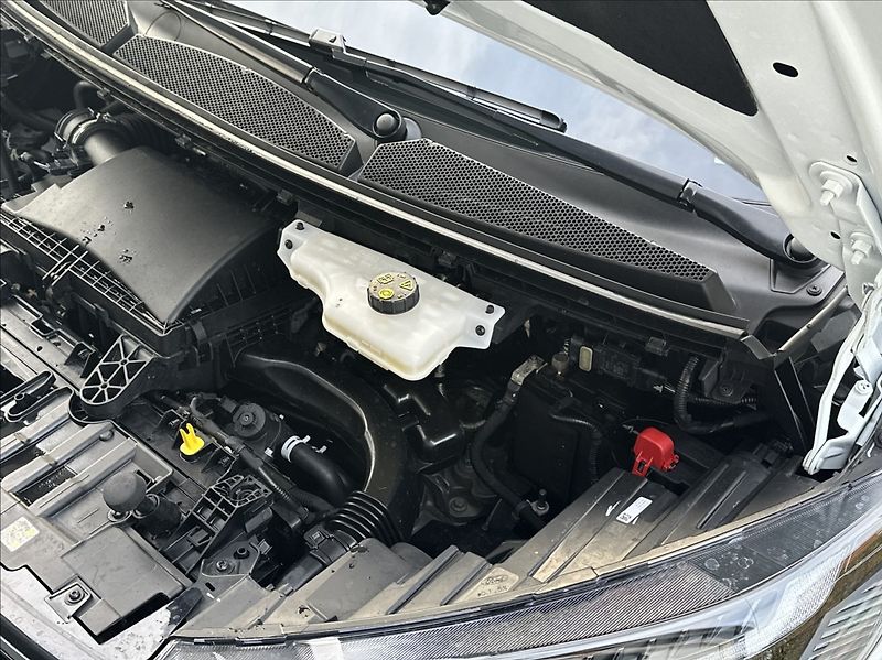 Ford Tourneo Custom 2,0 170PS  L2 Titanium X A/T 4 - fotka 51 z 58