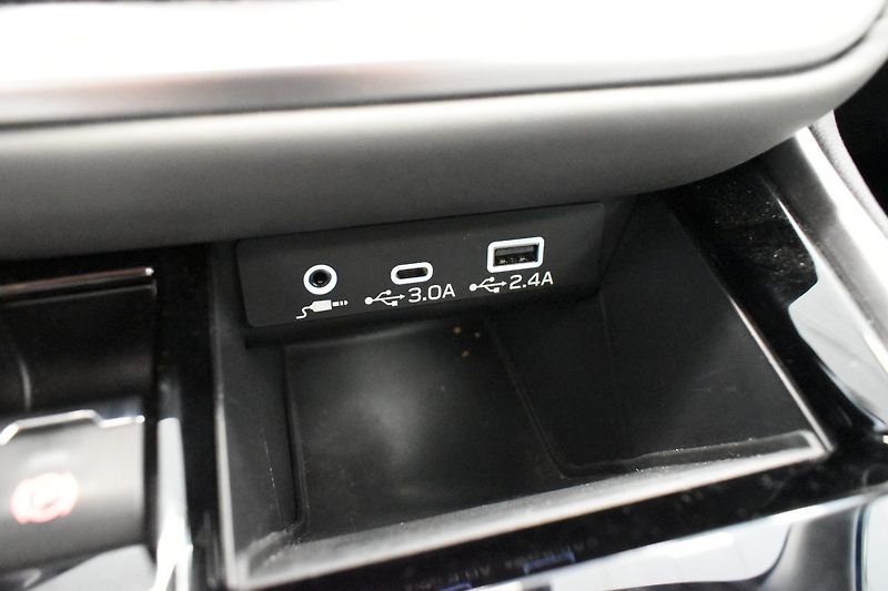 Subaru Outback 2.5i 4WD Field + tažné - fotka 17 z 22