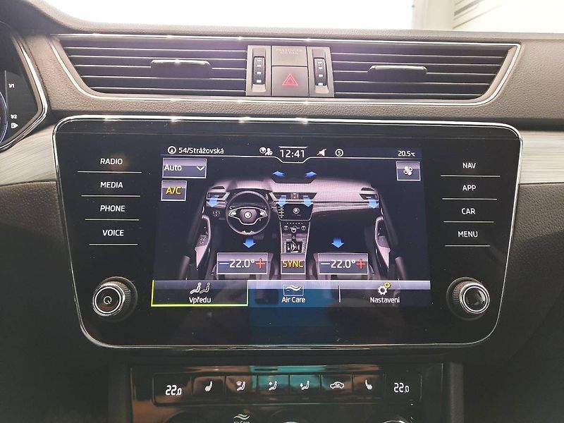 Škoda Superb (2022) Combi 2.0 TDI (110kW/150k) DSG - fotka 19 z 26