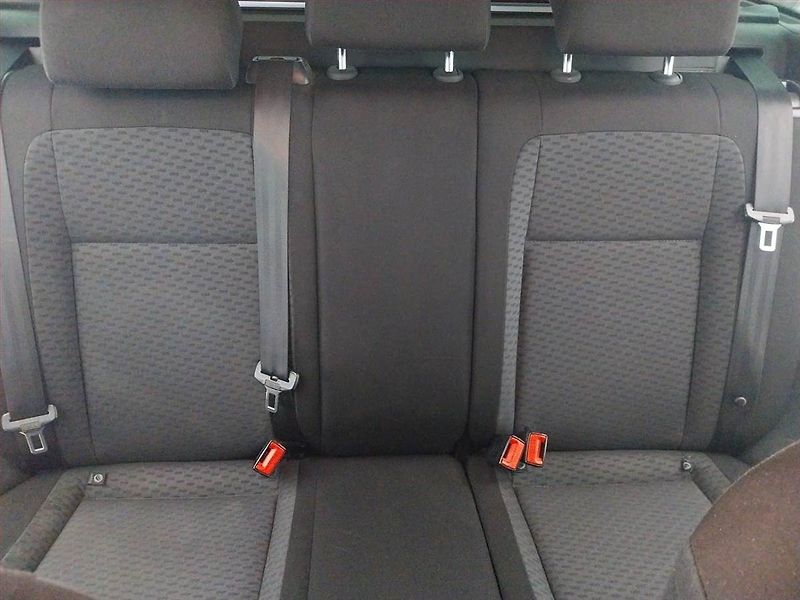 Škoda Fabia (2012) 1.6 TDI, po STK, dobrý stav - fotka 10 z 14