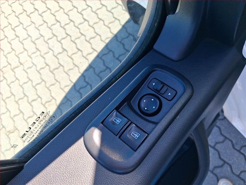 Renault Master (2022) 2.3 dCi 165, Valník, 1.0t, ČR - fotka 10 z 11