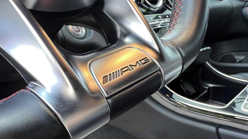 Mercedes-Benz Třídy C C43 AMG TOP STAV DPH - fotka 23 z 30