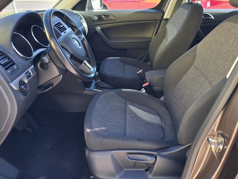 Škoda Yeti (2014) 1,2TSi DSG NAVI BEZ KOROZE! - fotka 10 z 38
