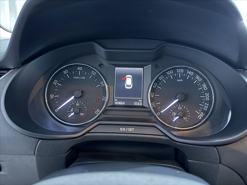 Škoda Octavia 1,8   TSI DSG EA888 ELEGANCE - fotka 14 z 38