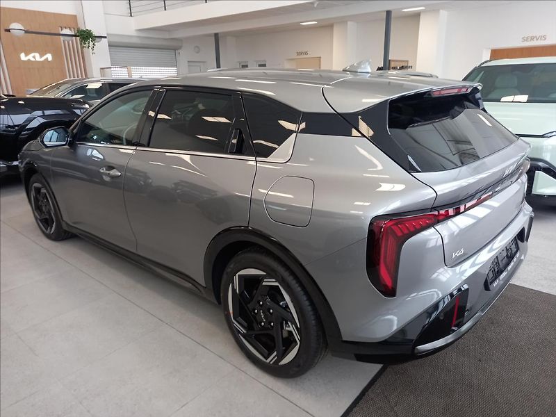 Kia K4 1,6 T-GDi 7DCT GT-LINE - fotka 3 z 7