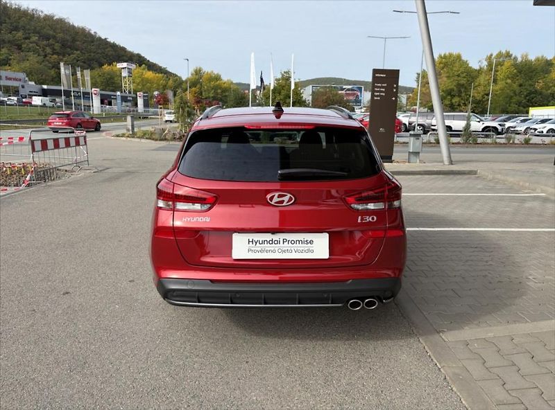 Hyundai i30 (2026) 1,6 T-GDI DCT  WG FL N Line - fotka 6 z 23