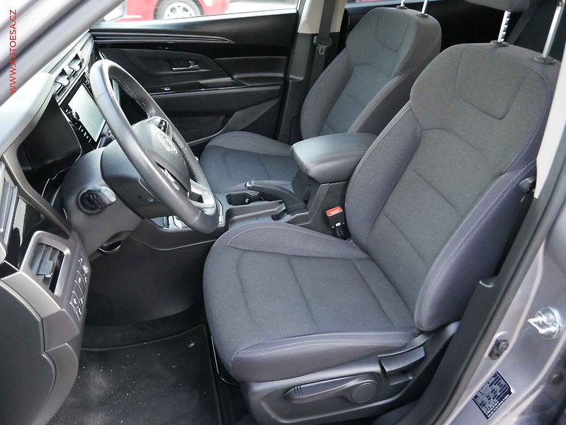 SsangYong Korando (2024) 1.5 T-GDi, ČR, LED, kamera - fotka 9 z 18