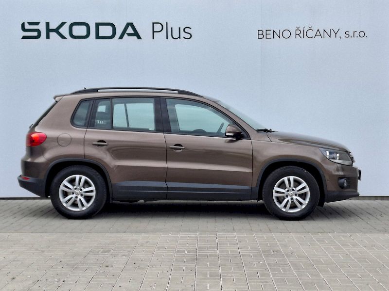 Volkswagen Tiguan (2014) 2,0TDi 81kW - fotka 12 z 34