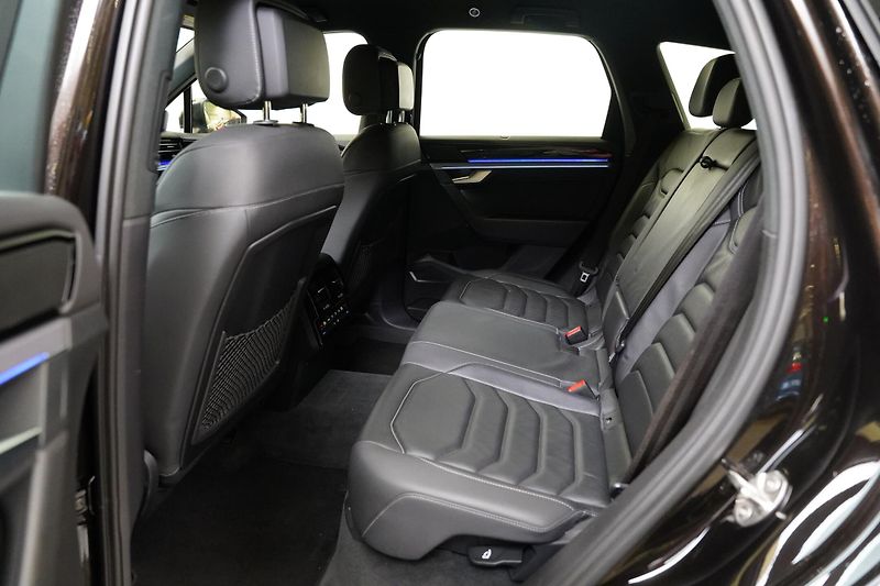 Volkswagen Touareg - fotka 23 z 26