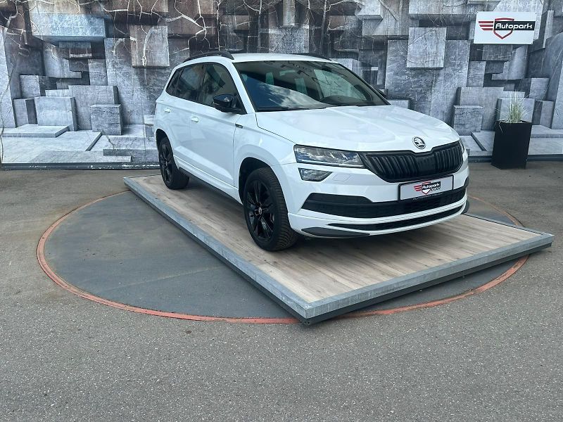 Škoda Karoq (2019) 1.6TDi, 85KW, SPORTLINE - fotka 1 z 30