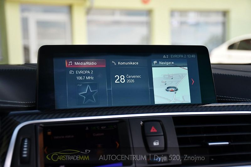 BMW M4 3.0 317kW HUD LED DPH - fotka 37 z 57