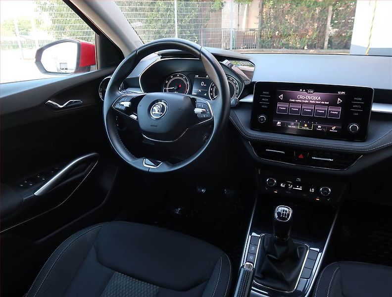 Škoda Fabia (2023) 1.0 TSI, Serv.kniha, Tempomat - fotka 7 z 18