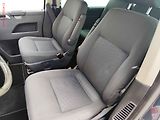 Volkswagen Caravelle (2008) 2.5TDi 8míst, AC, TZ, park - náhled 9